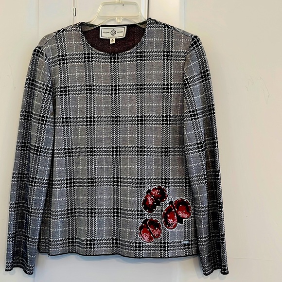 St. John Sport by Marie Gray Medium plaid ladybug knit long sleeve with scarf - Picture 2 of 11